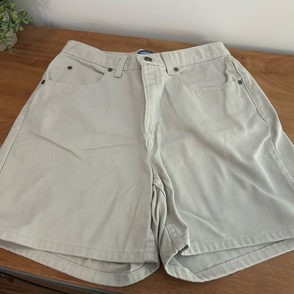 Liz Claiborne Shorts- size 10